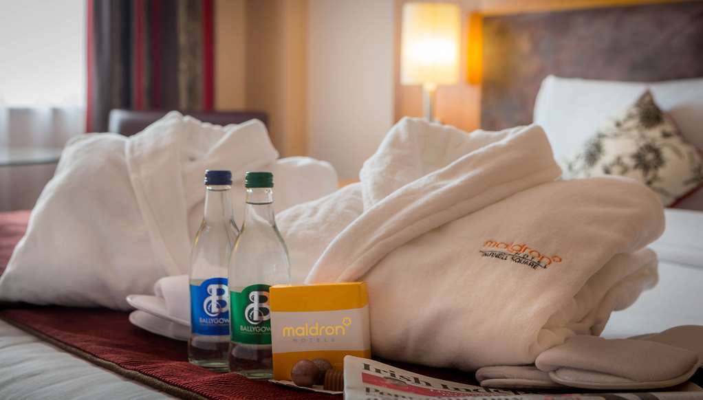 Maldron Hotel Parnell Square Dublín Habitación foto